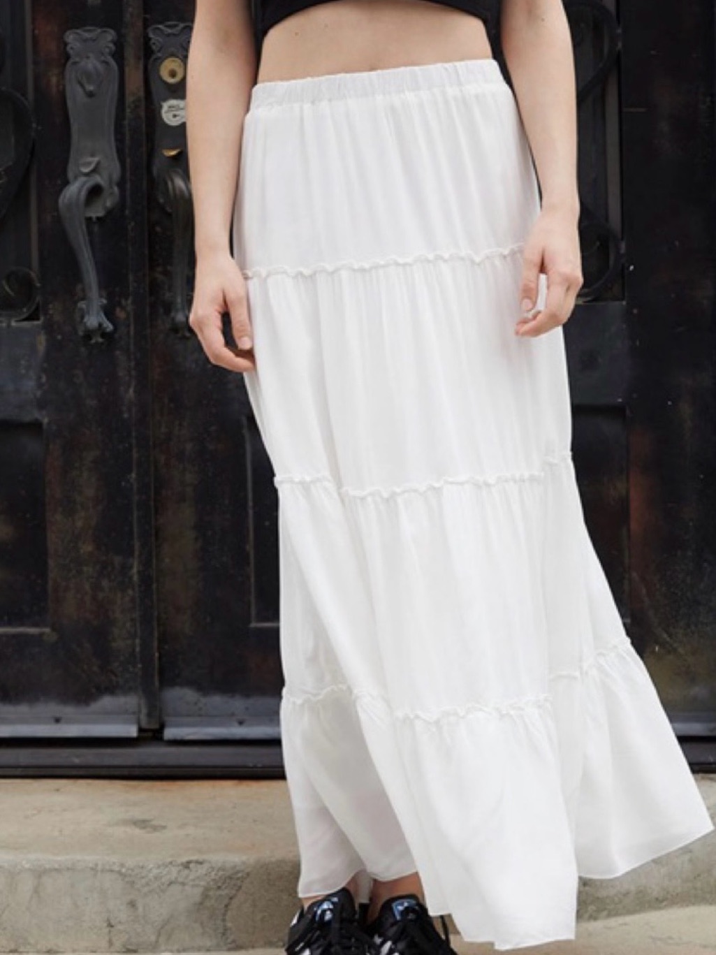 Brandy Melville White Tiered Maxi Skirt